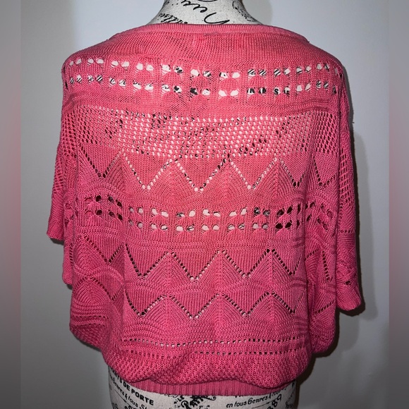 Jon & Anna New York Pink Chevron Crochet Knit Short Sleeve Top Lightweight S/M - Picture 4 of 8